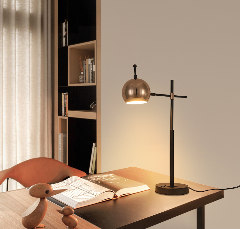 led台灯护眼书桌小学生写字宿舍寝室学习儿童卧室2019新款工作灯